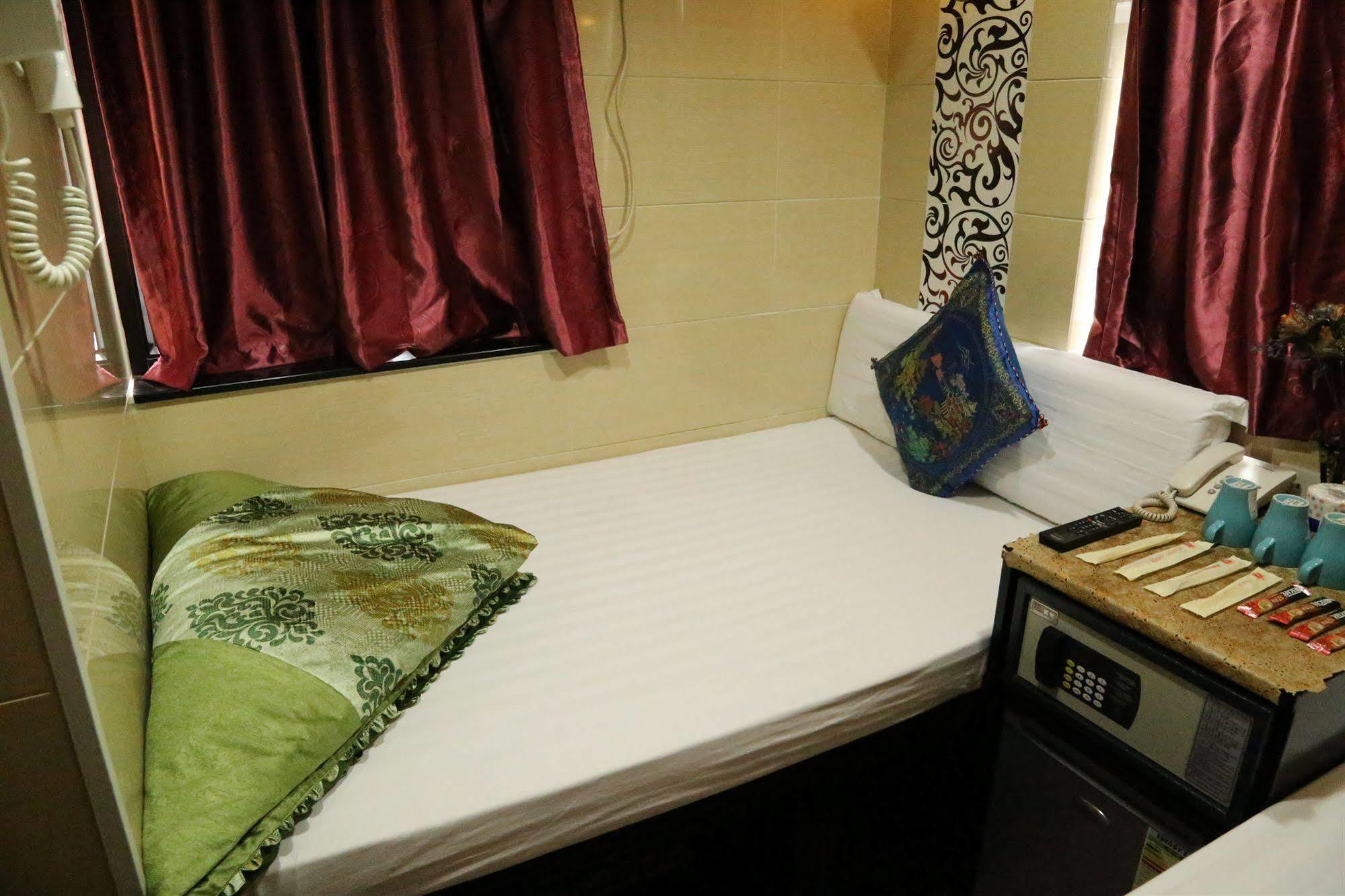 Euro Hostel Гонконг Экстерьер фото