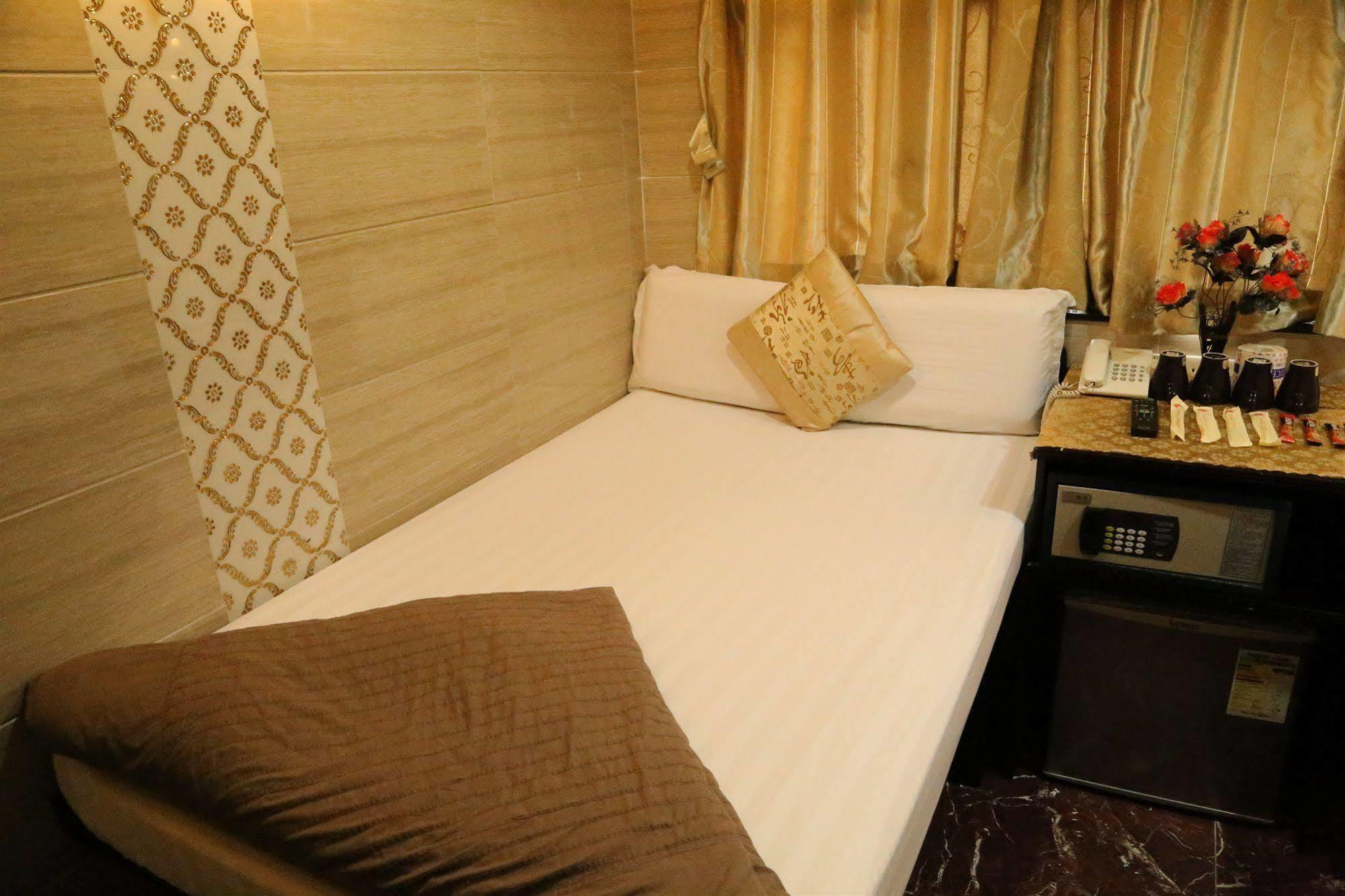 Euro Hostel Гонконг Экстерьер фото
